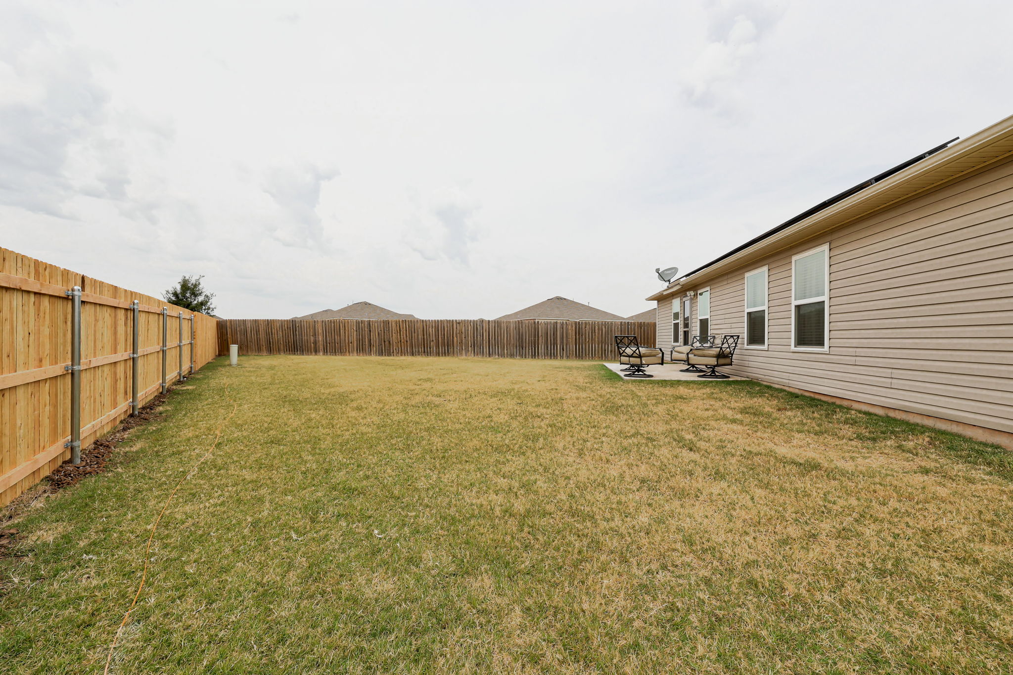  Photo 40