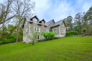  Photo 48