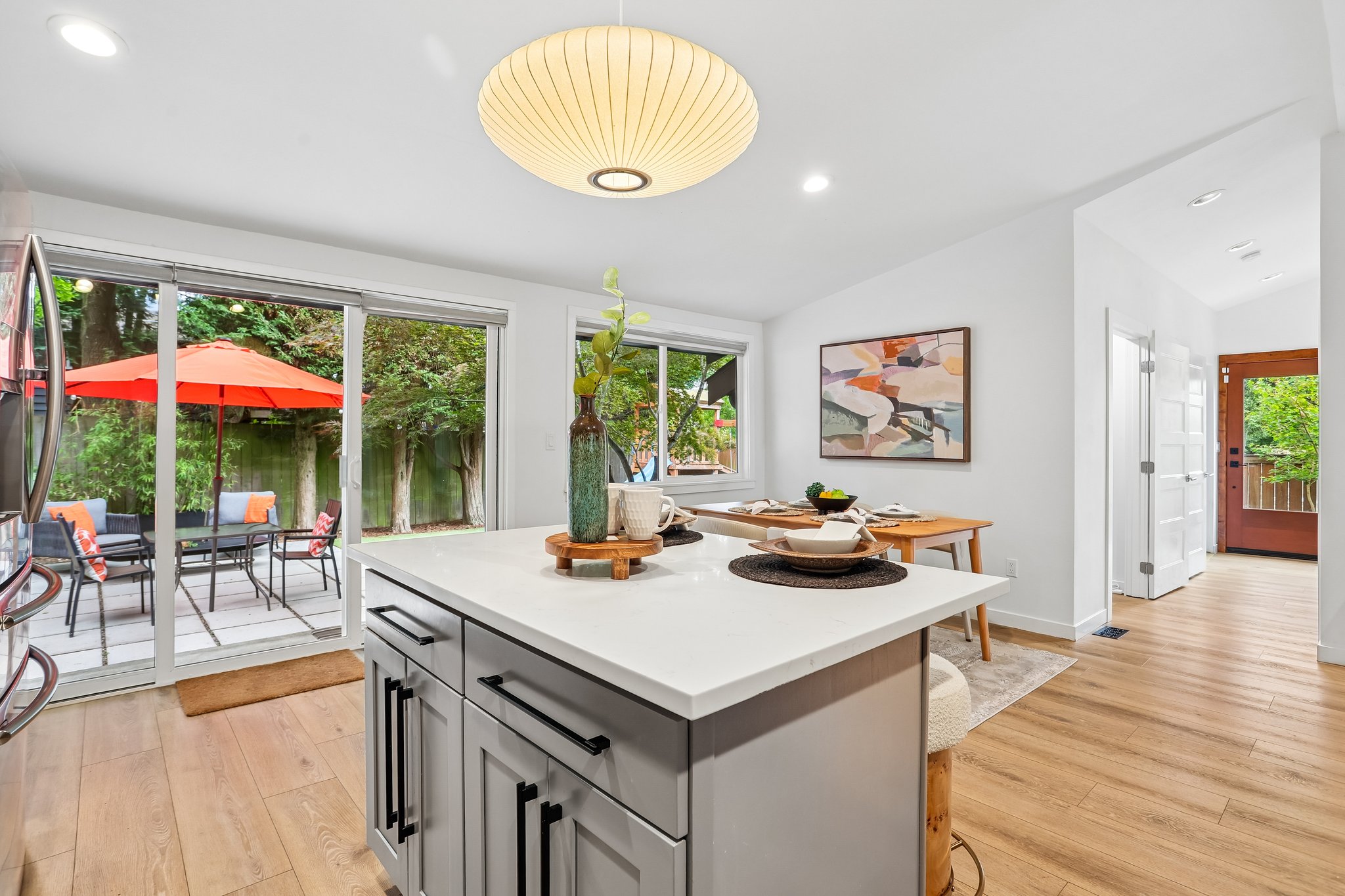 37th Ave SW-S1108-016.jpg