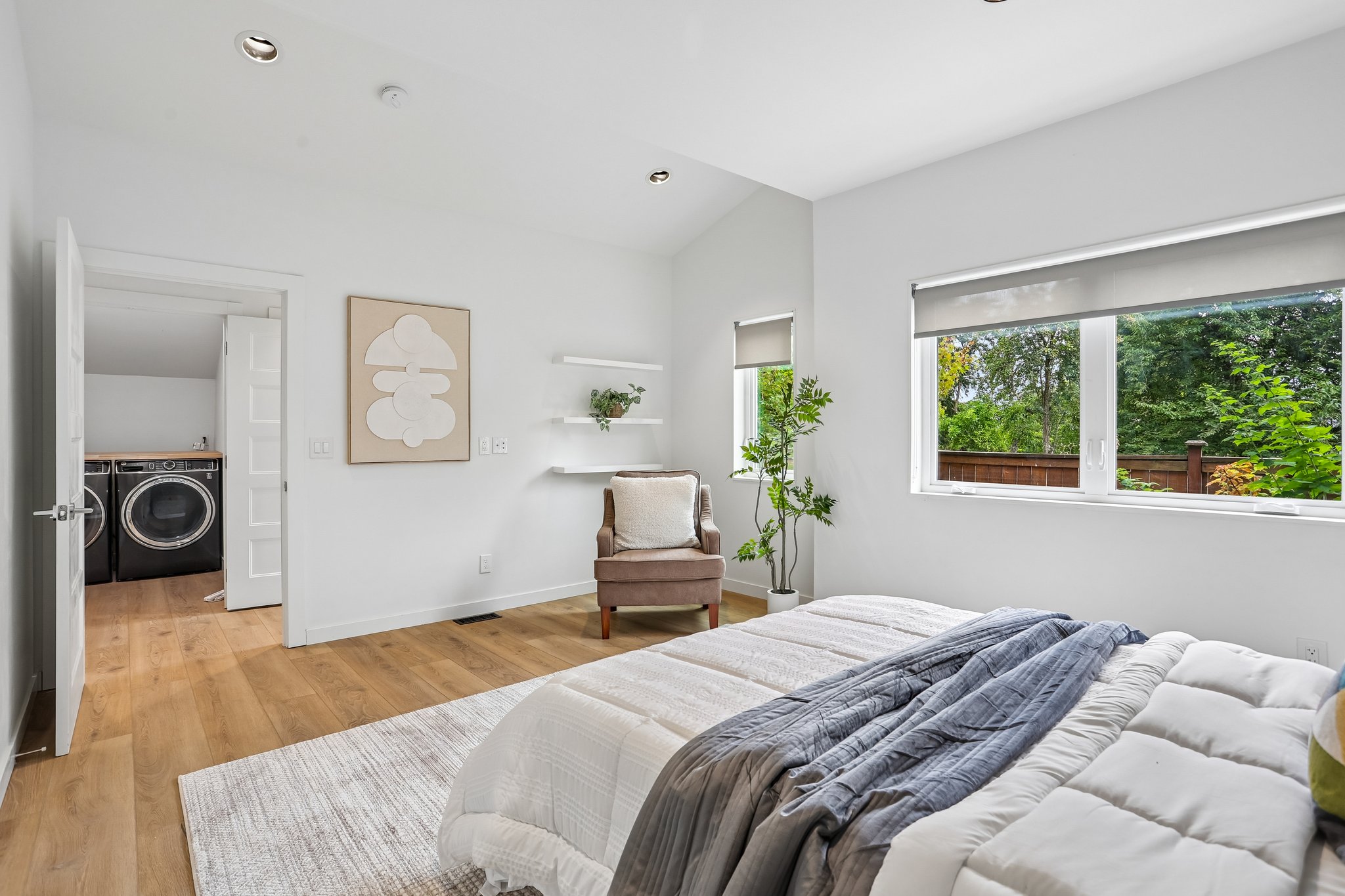 37th Ave SW-S1108-023.jpg