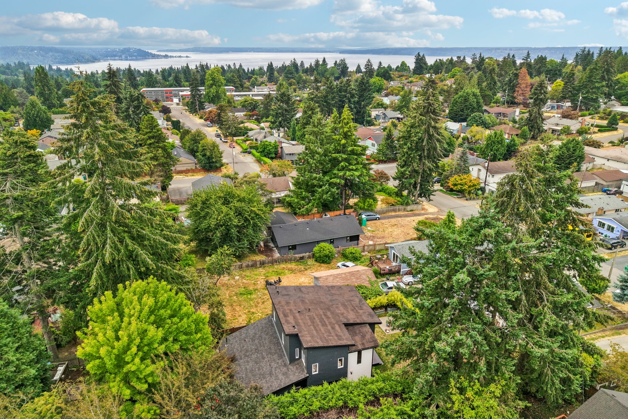 37th Ave SW-S1108-057.jpg