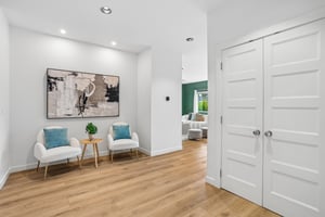 37th Ave SW-S1108-008.jpg