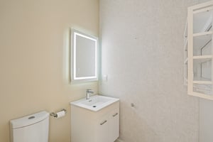 37th Ave SW-S1108-018.jpg