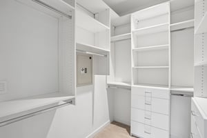 37th Ave SW-S1108-036.jpg