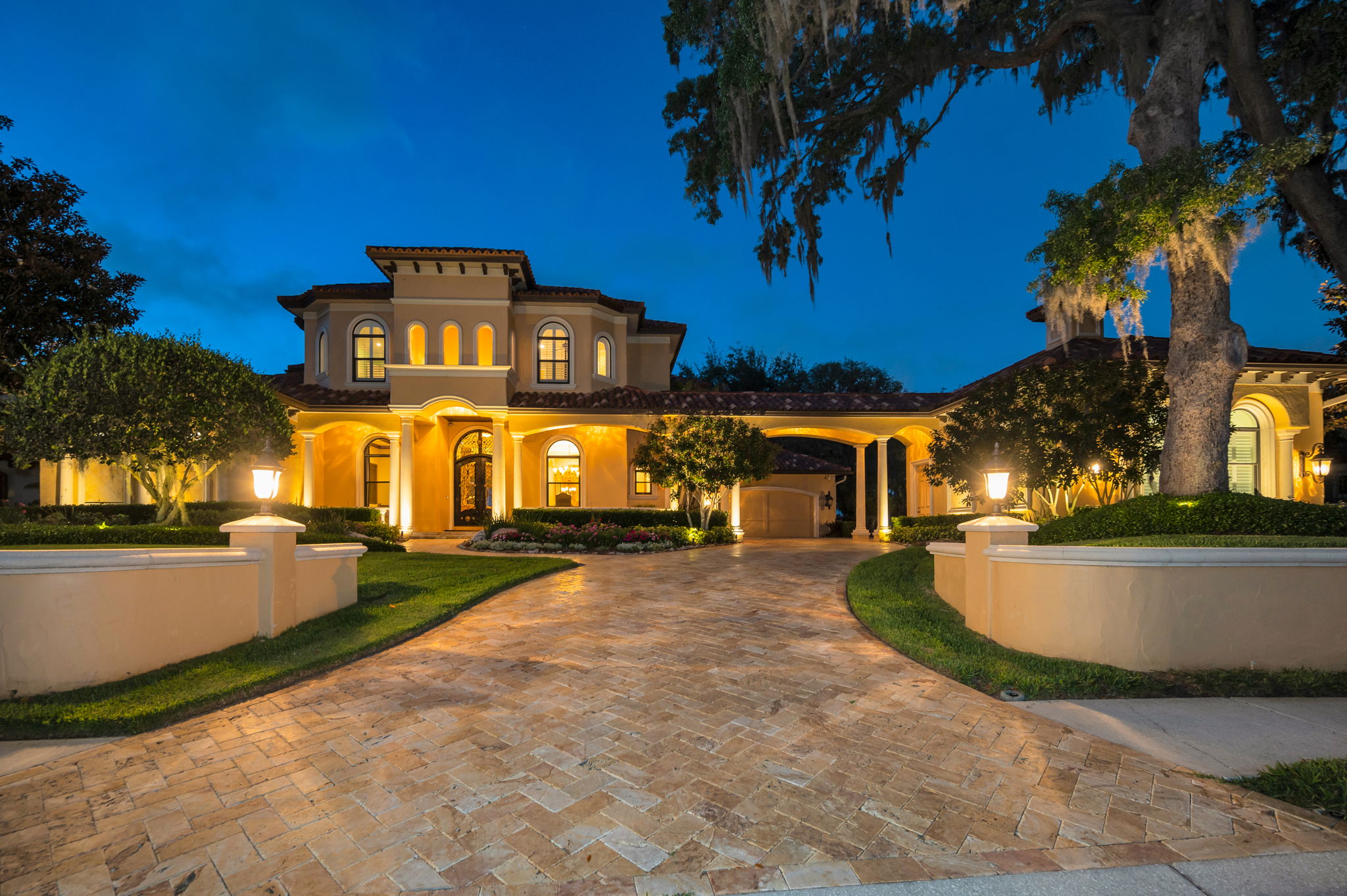 Front Exterior38