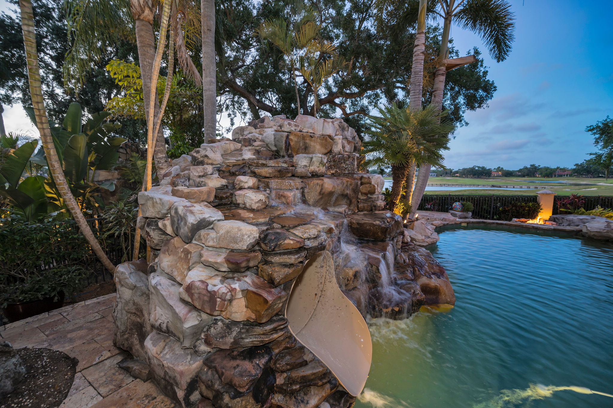 Pool29