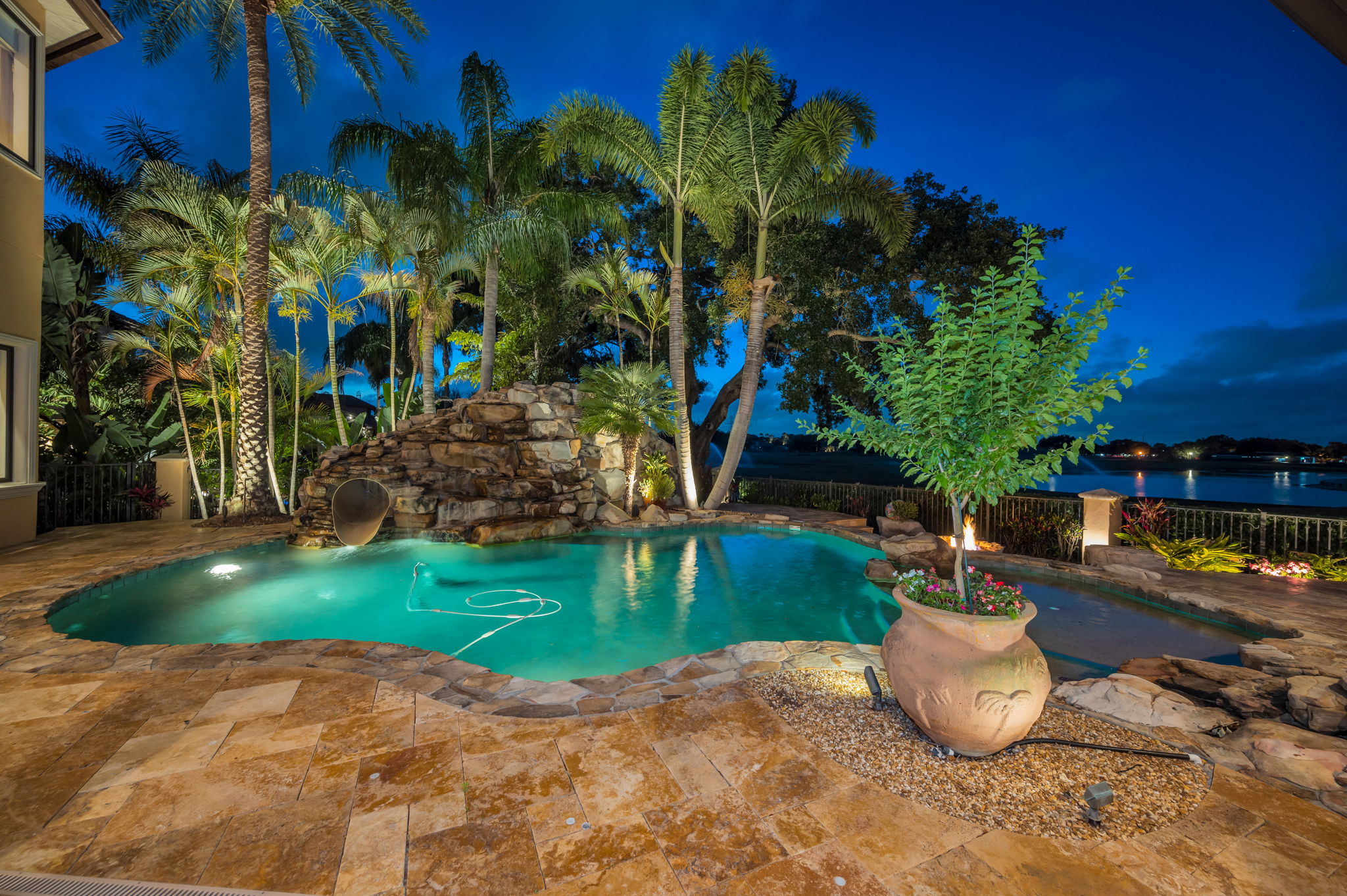 Pool40
