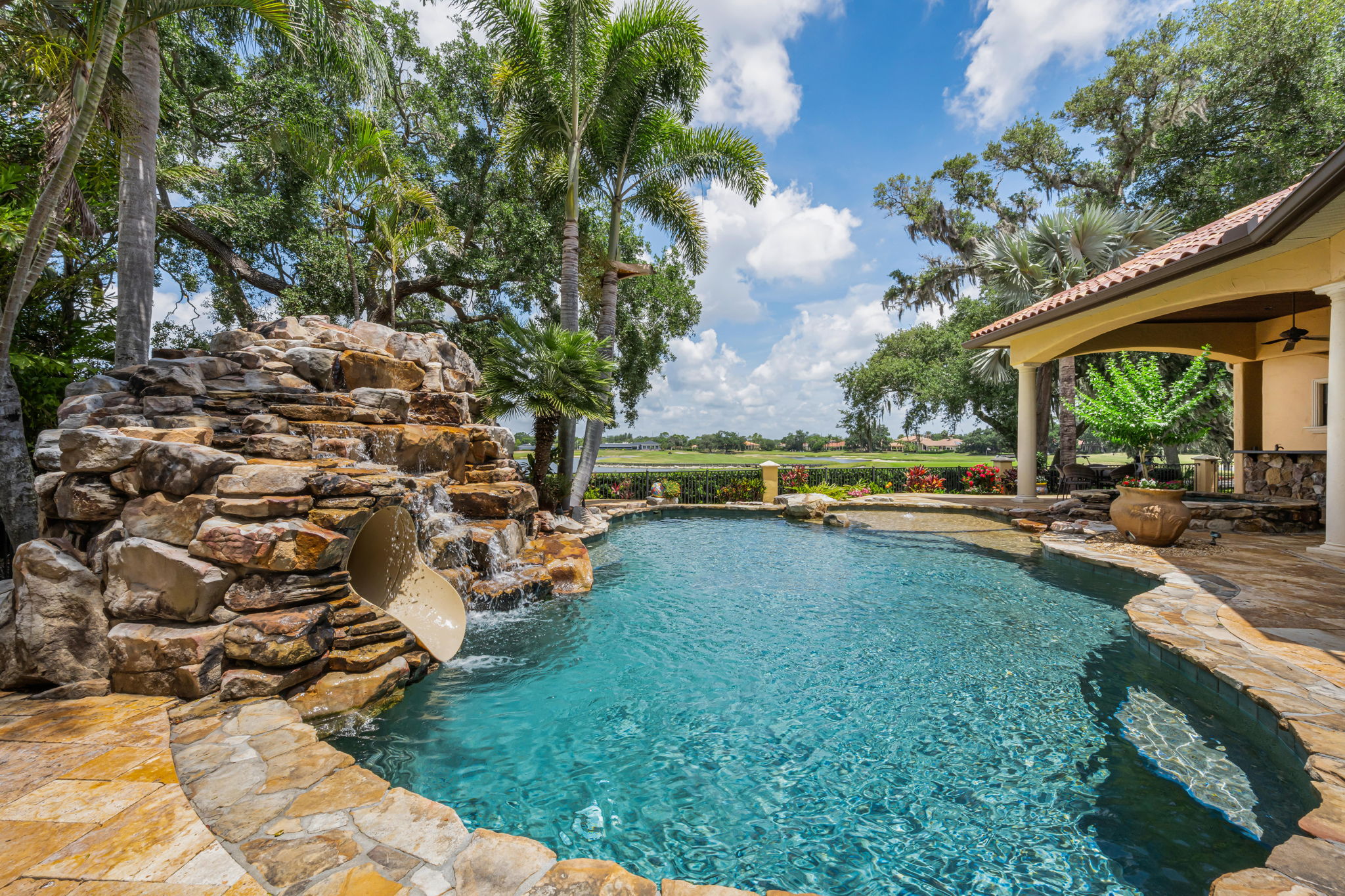 Pool 2
