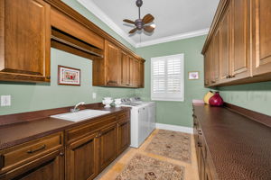 Laundry Room 1