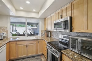 N 26th St-S2409-020.jpg