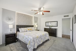 N 26th St-S2409-031.jpg