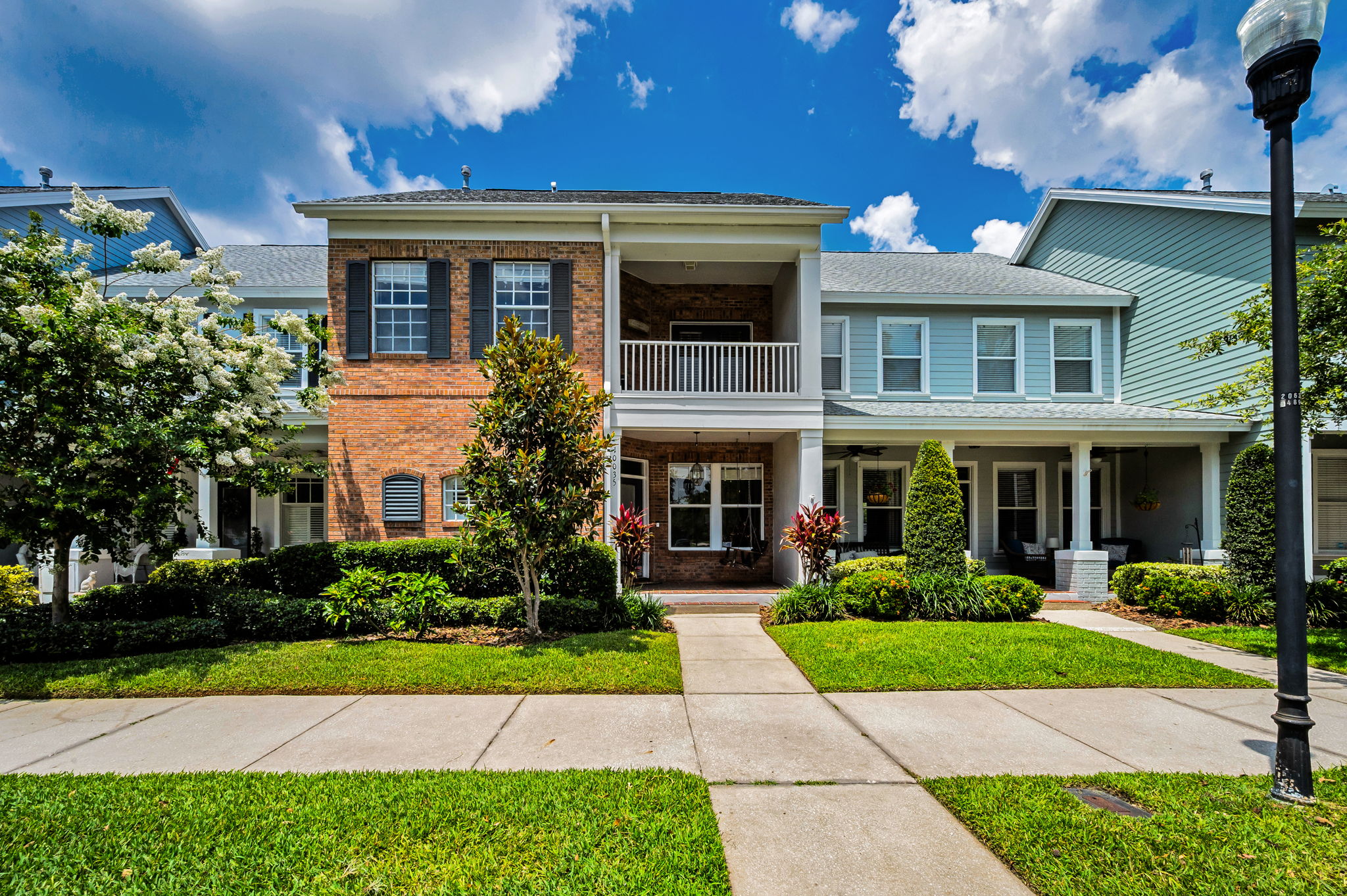 Front Exterior2