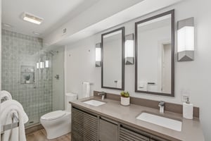 Lower Level Full Bath