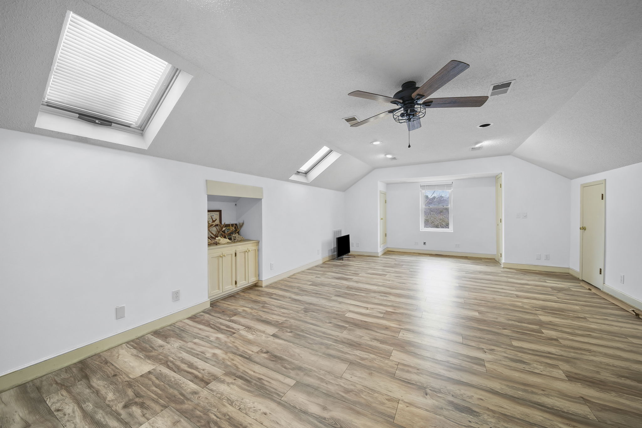 Bonus Space Above the Garage