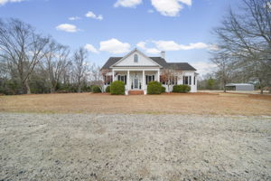 Over 5000 Square Feet to Call Home!