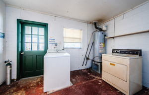 Laundry Room 1-2