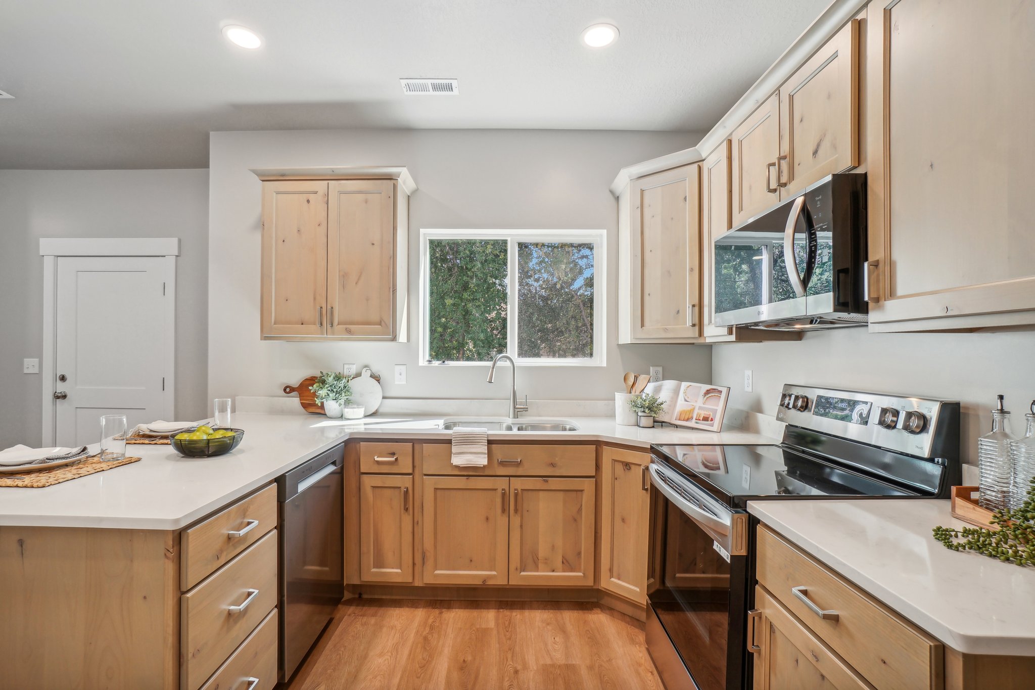 Liberty Cottages Ct-016.jpg