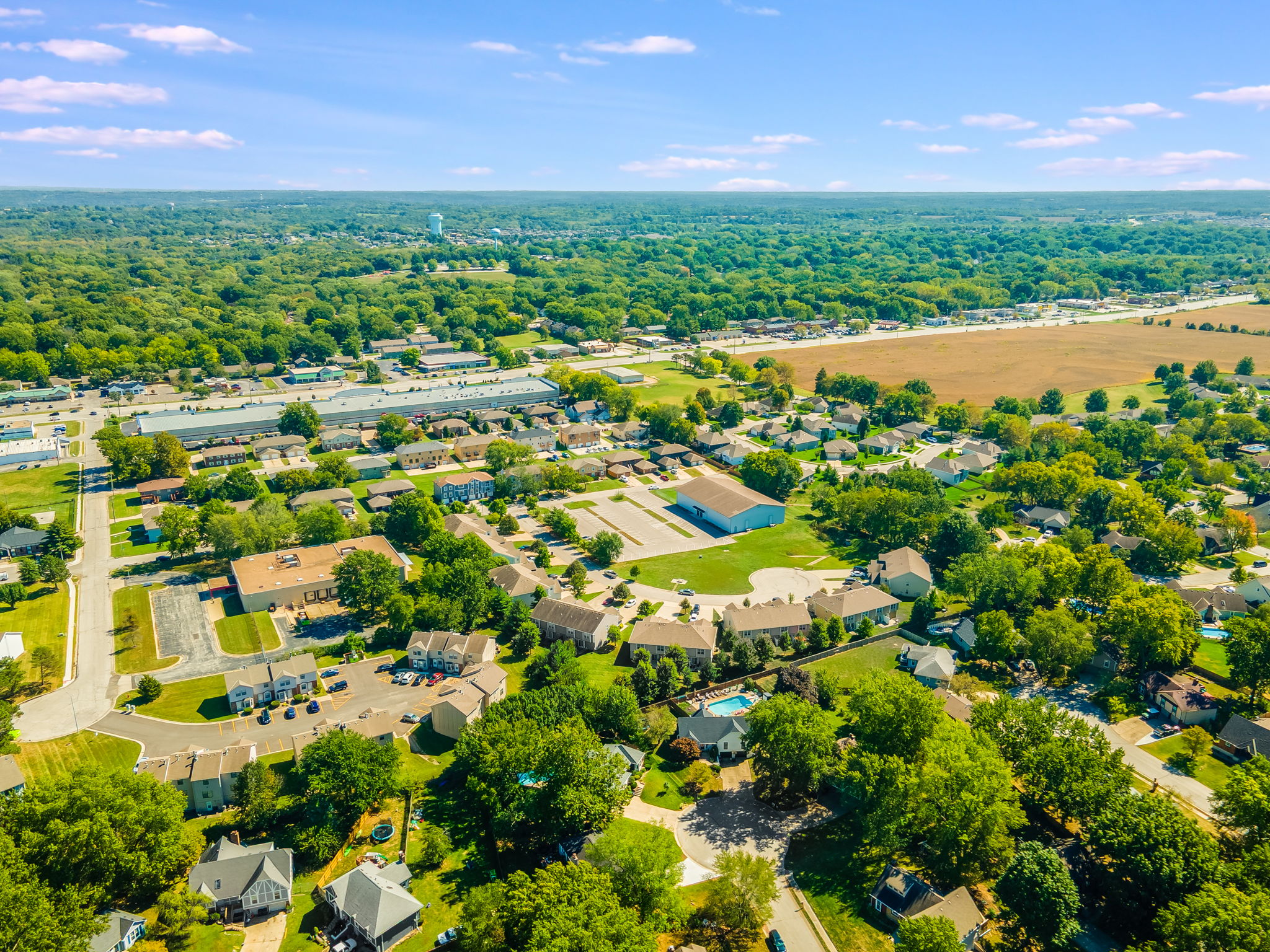 1004 SW Hiawatha Dr-10
