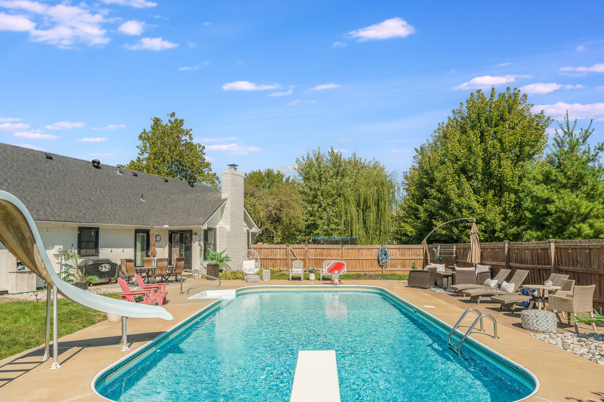 1004 SW Hiawatha Dr-14