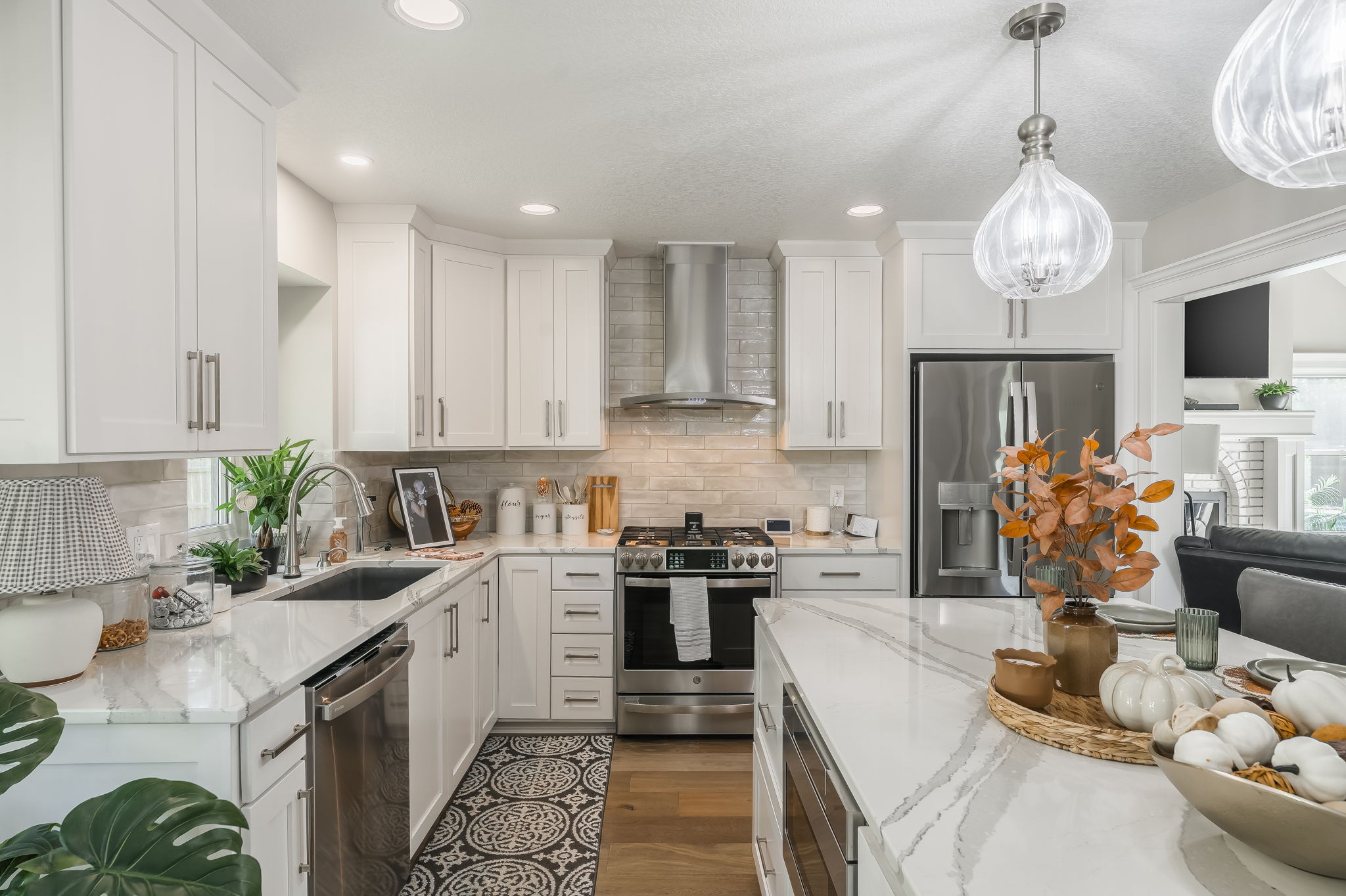 1004 SW Hiawatha Dr-31