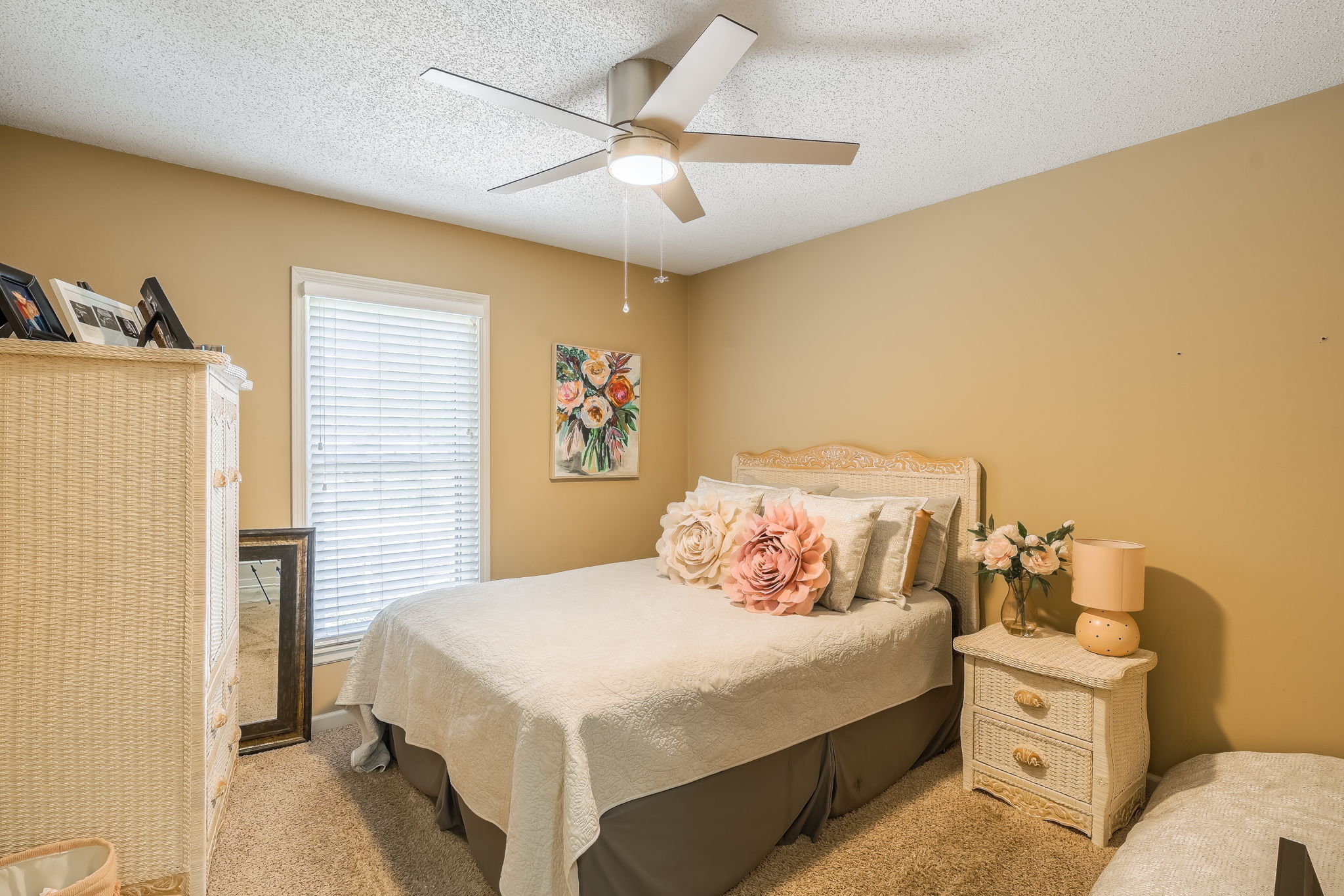 1004 SW Hiawatha Dr-42