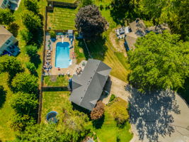 1004 SW Hiawatha Dr-05