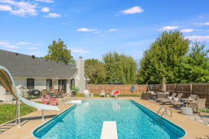1004 SW Hiawatha Dr-14