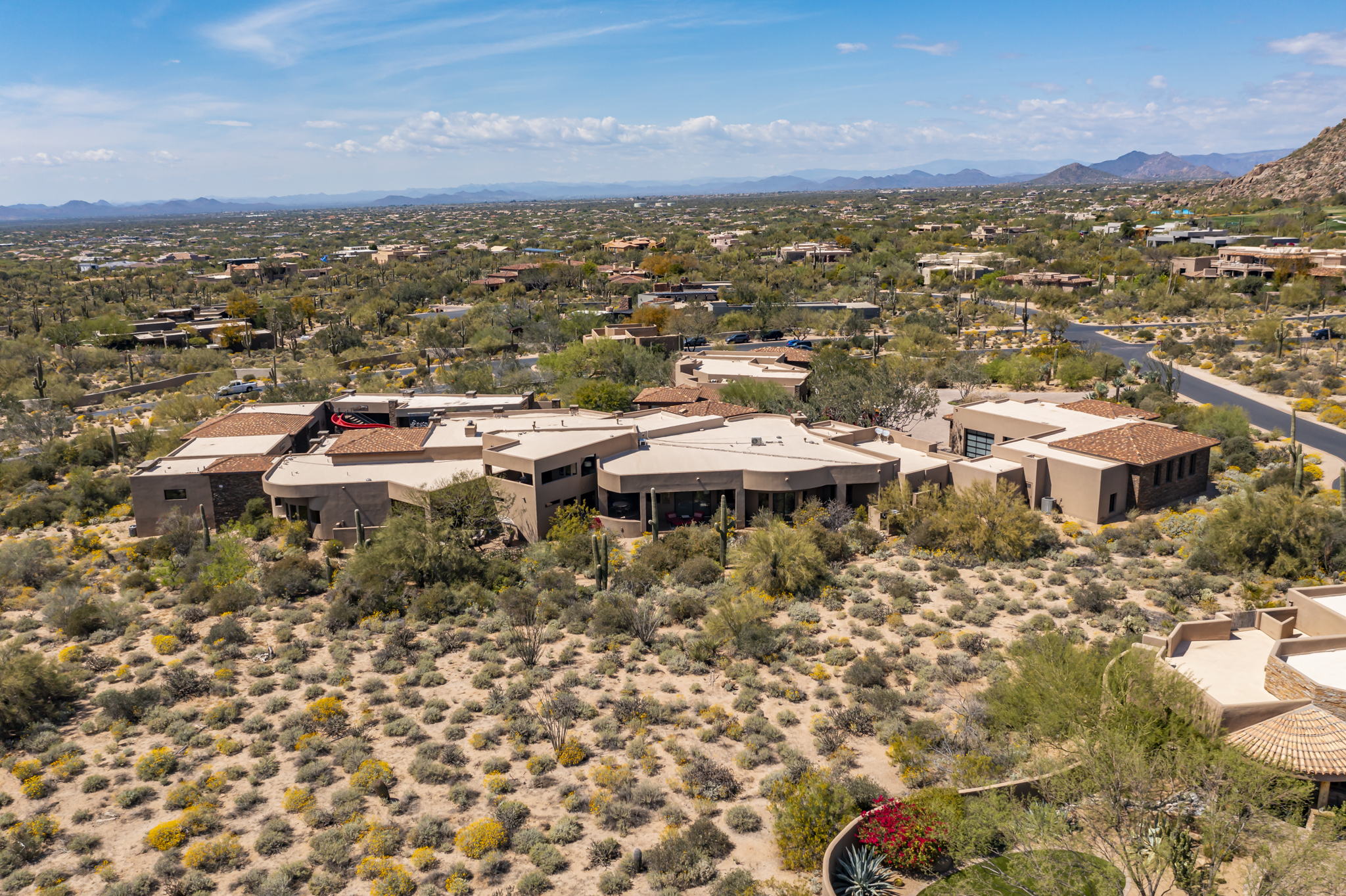 10040 E Happy Valley Rd, Scottsdale, AZ 85255, USA Photo 138