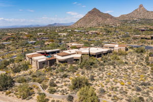 10040 E Happy Valley Rd, Scottsdale, AZ 85255, USA Photo 135