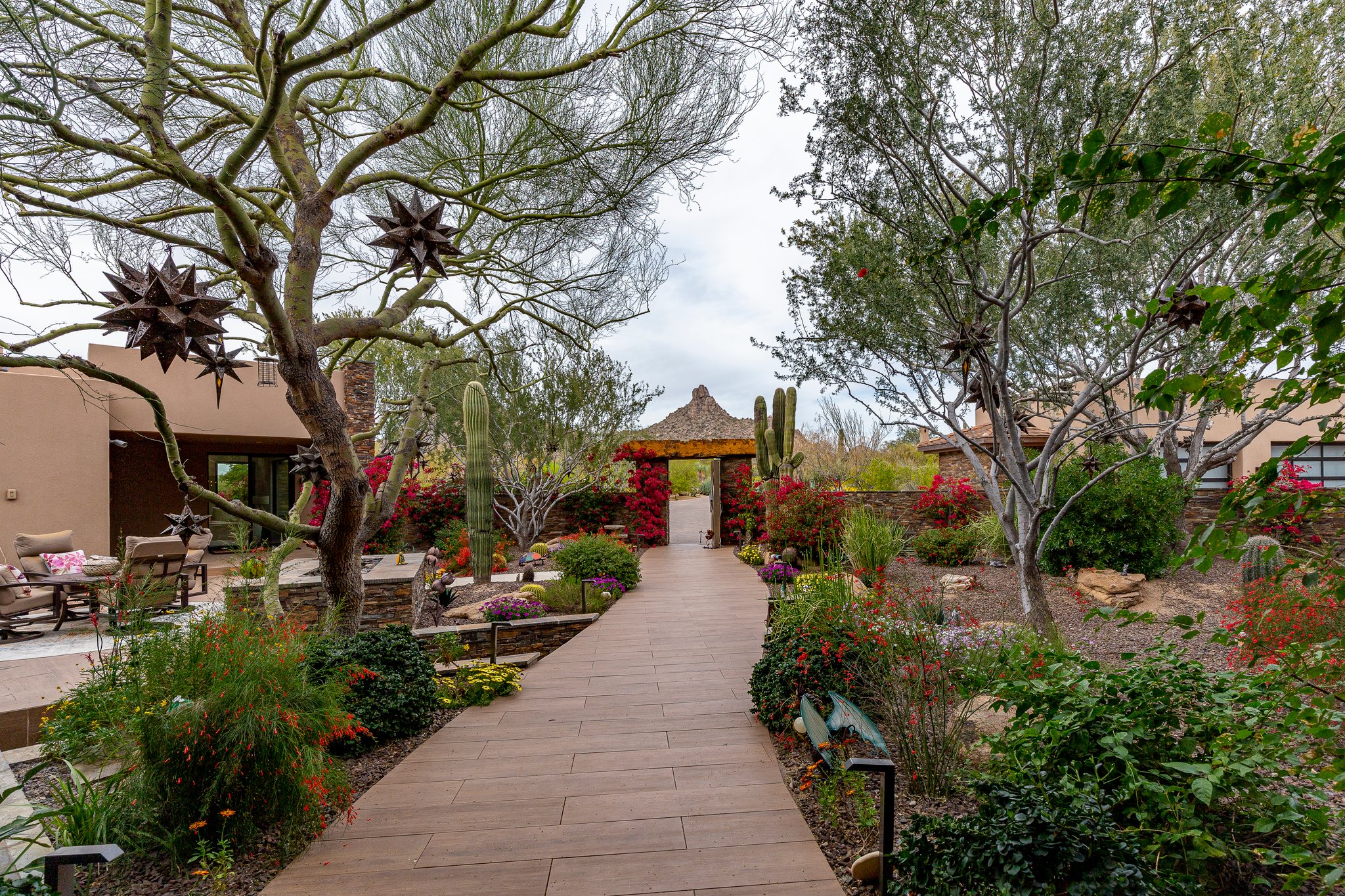 10040 E Happy Valley Rd, Scottsdale, AZ 85255, USA Photo 4