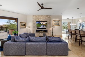 10040 E Happy Valley Rd, Scottsdale, AZ 85255, USA Photo 20