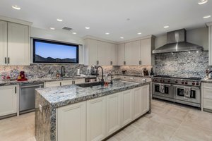 10040 E Happy Valley Rd, Scottsdale, AZ 85255, USA Photo 80
