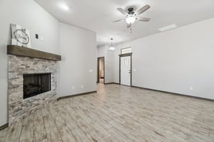 10040 SW 22nd St_006 (2).jpg