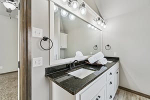 10040 SW 22nd St_029 (2).jpg