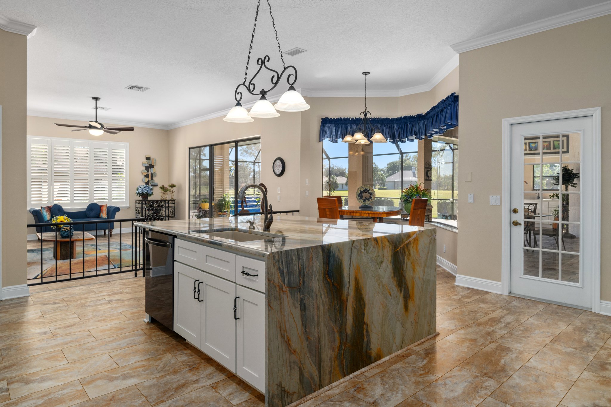 NEW CUSTOM KITCHEN