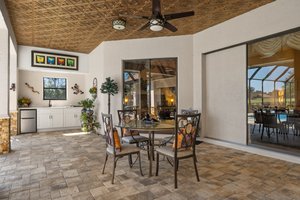 Outdoor Kitchen