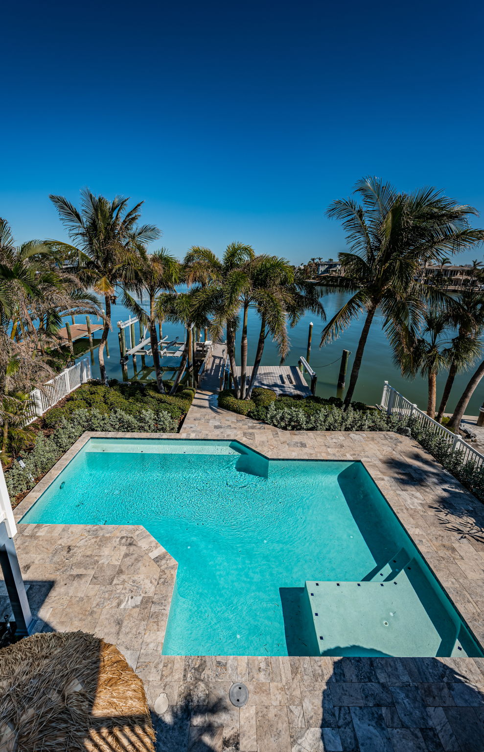 Main Level Balcony View2