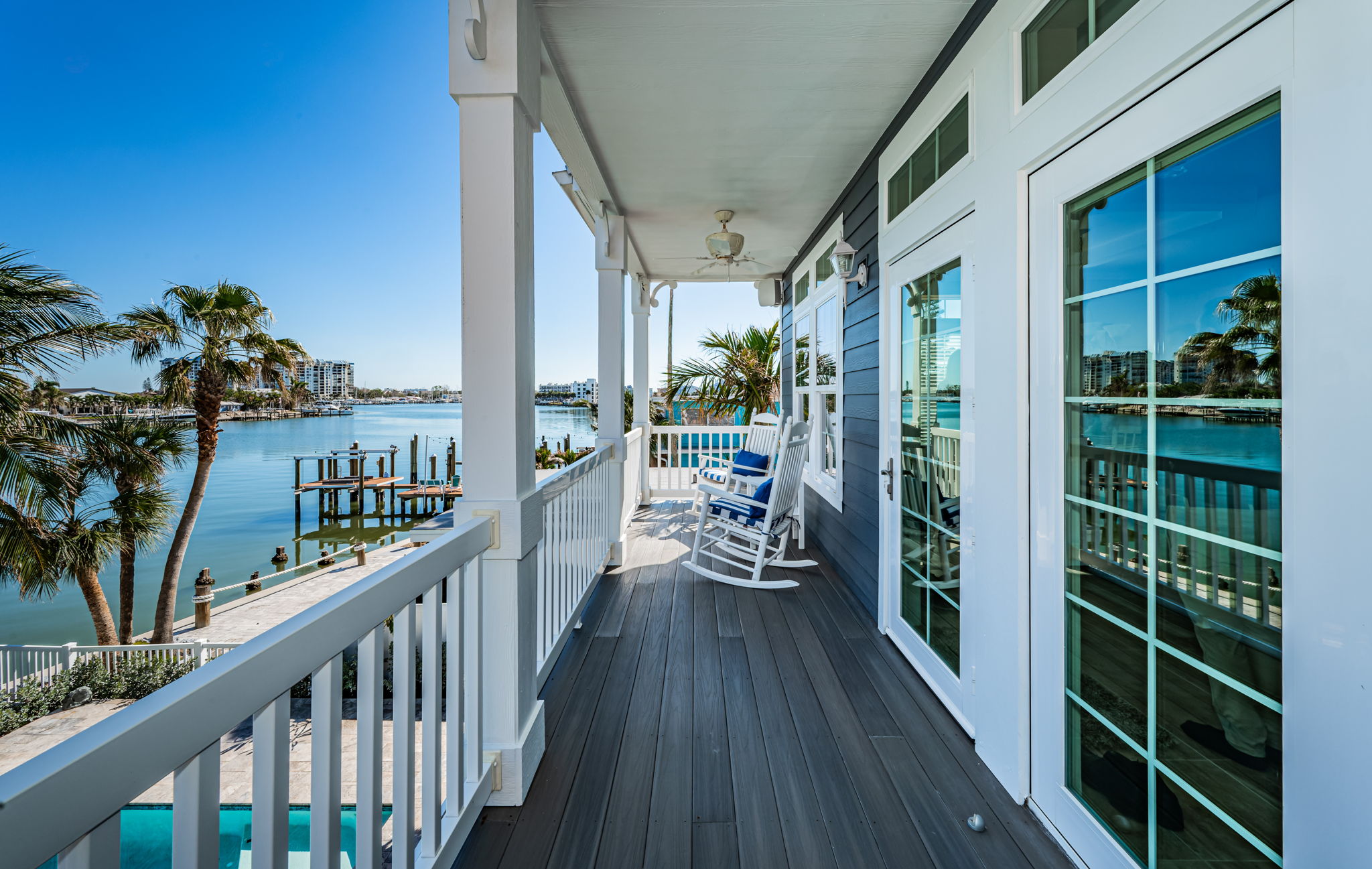 Main Level Balcony3