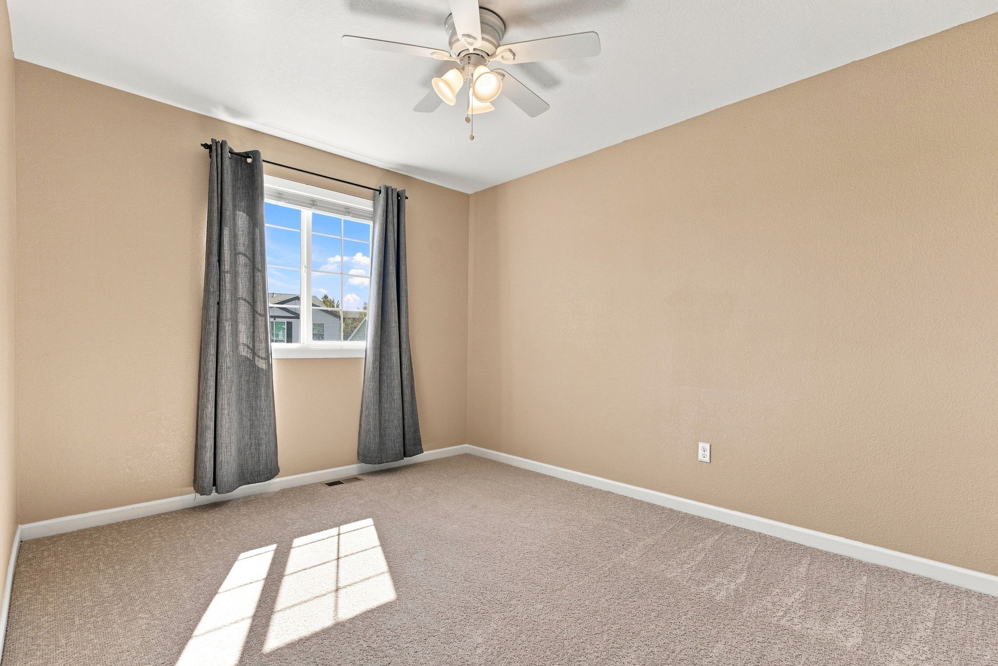 34 10046 Strathfield Ln