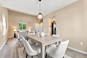 16 10046 Strathfield Ln