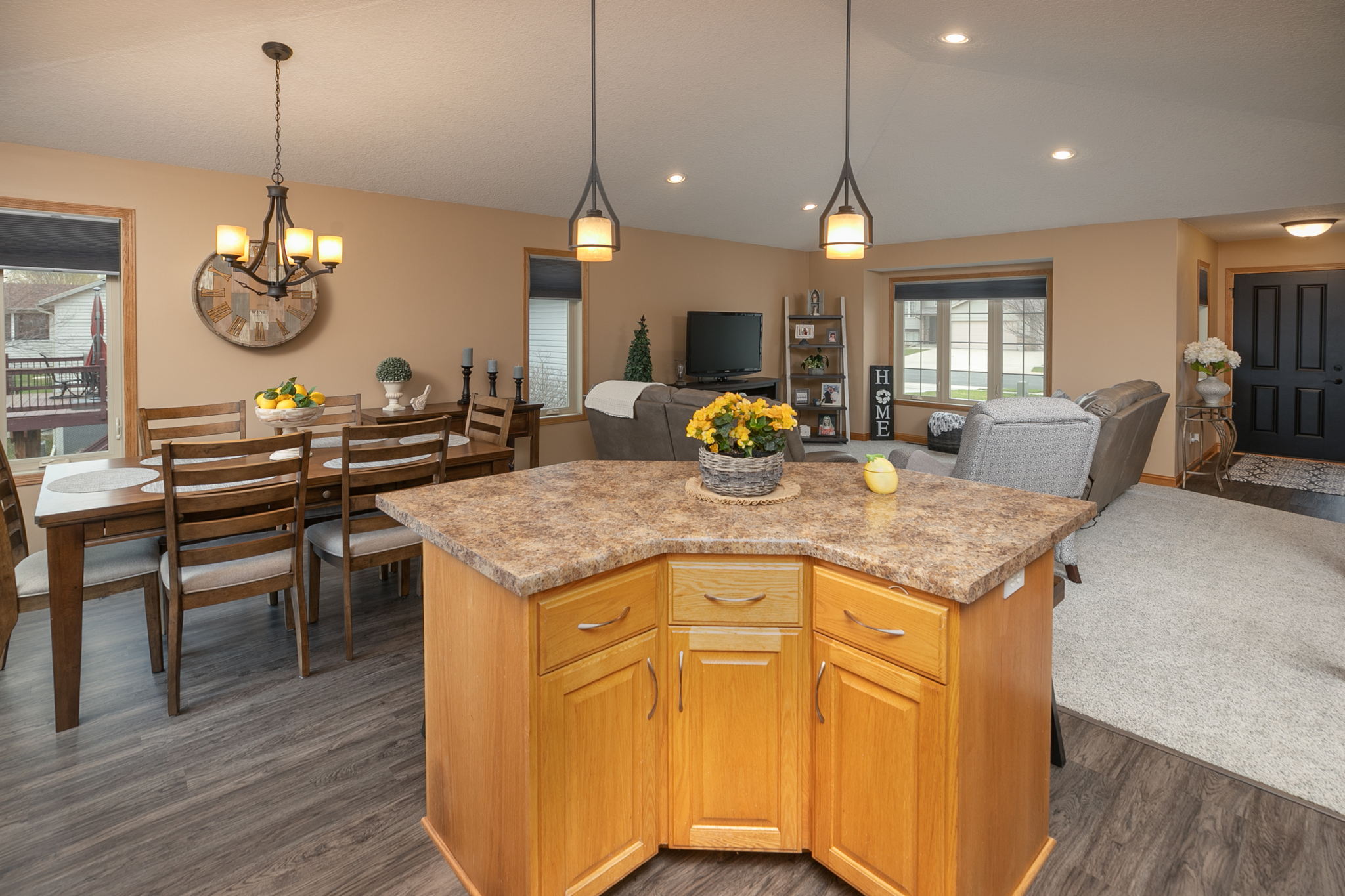 16-Kitchen