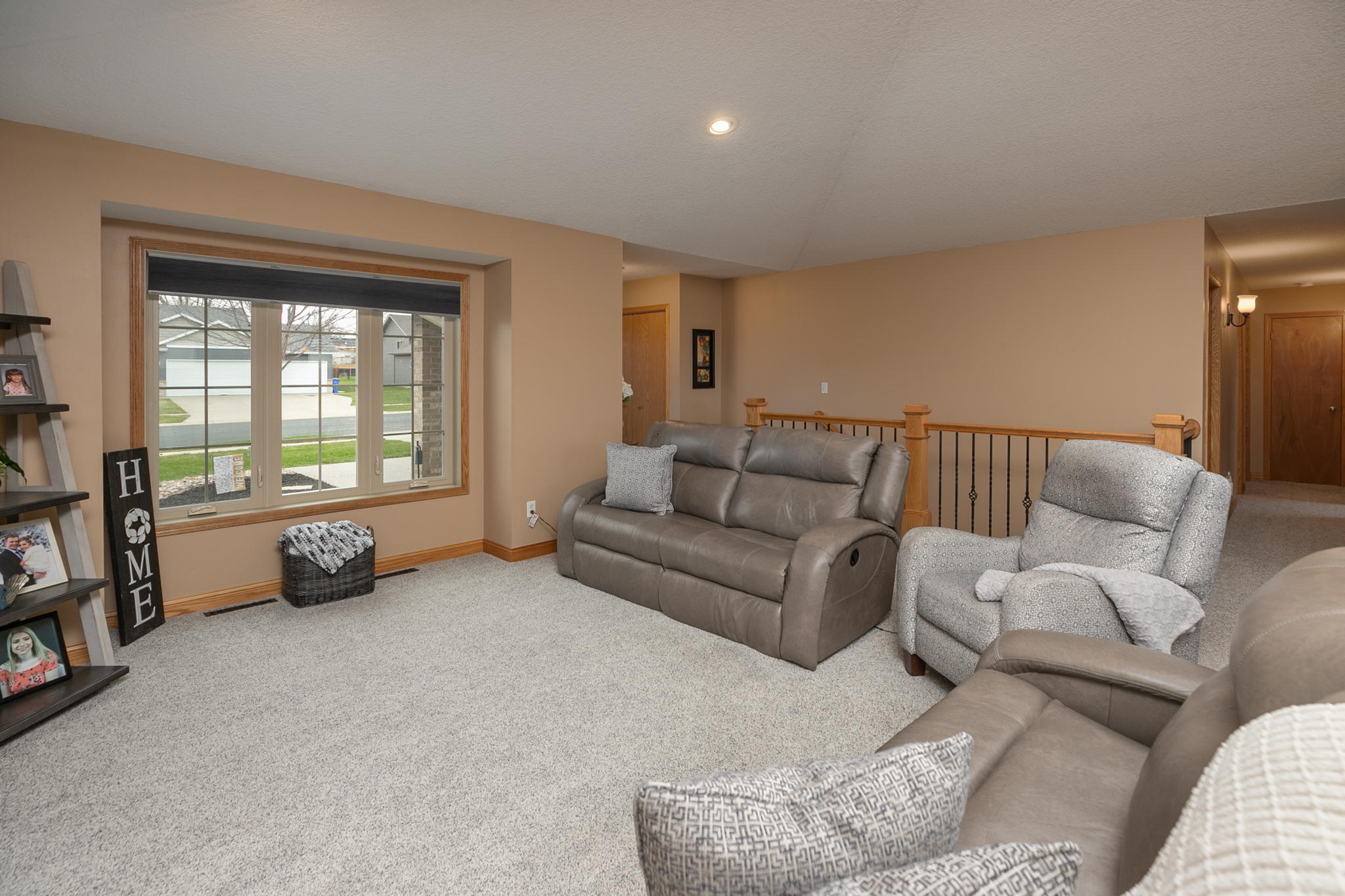 05-Living Room