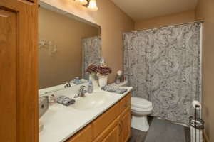 20-Bathroom