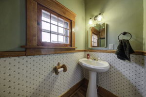 Bathroom Main Floor