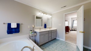 1005 Overcliff Dr, Apex, NC 27502, USA Photo 58