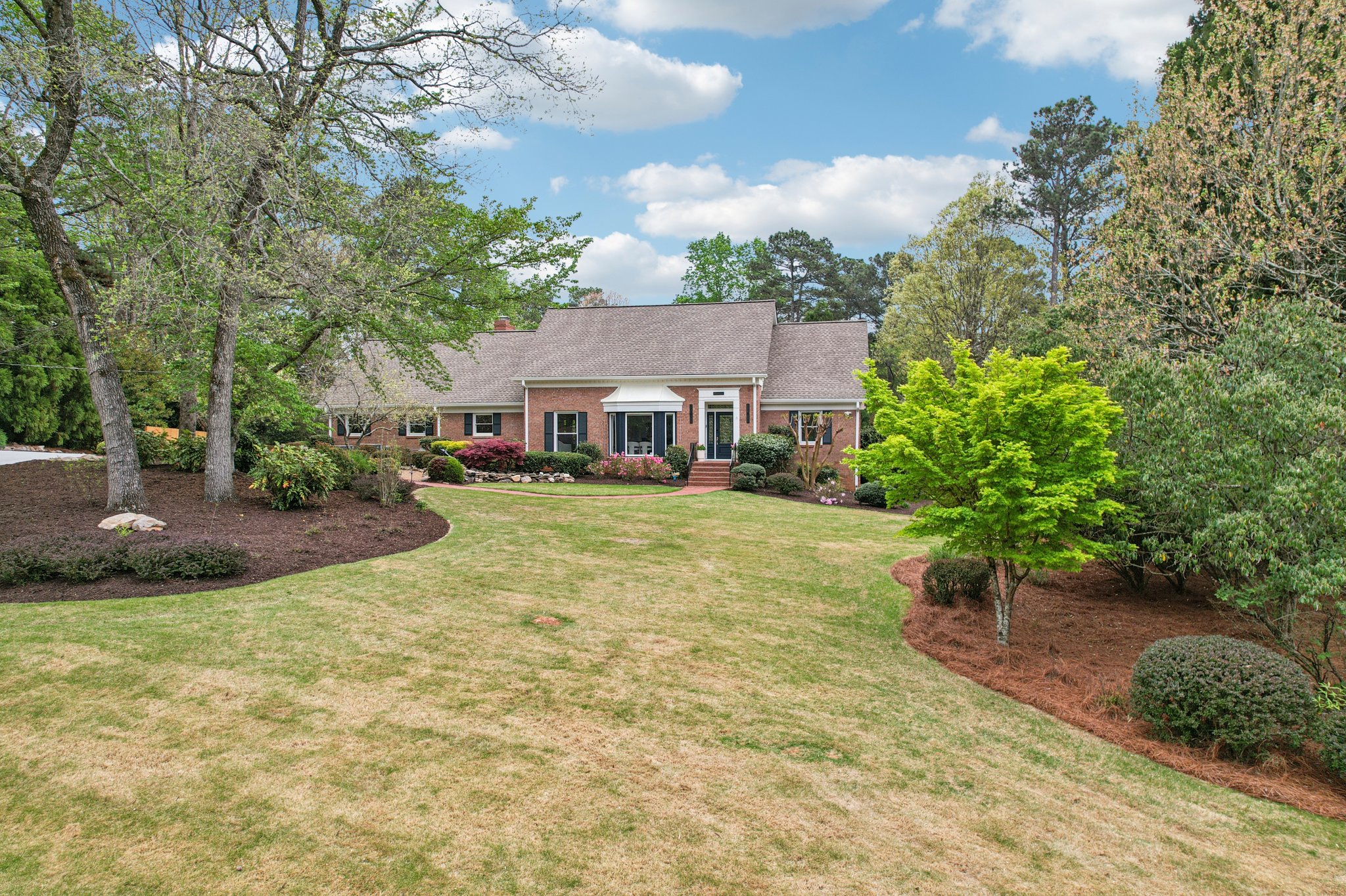 The 16th Fairway-S0404-004.jpg