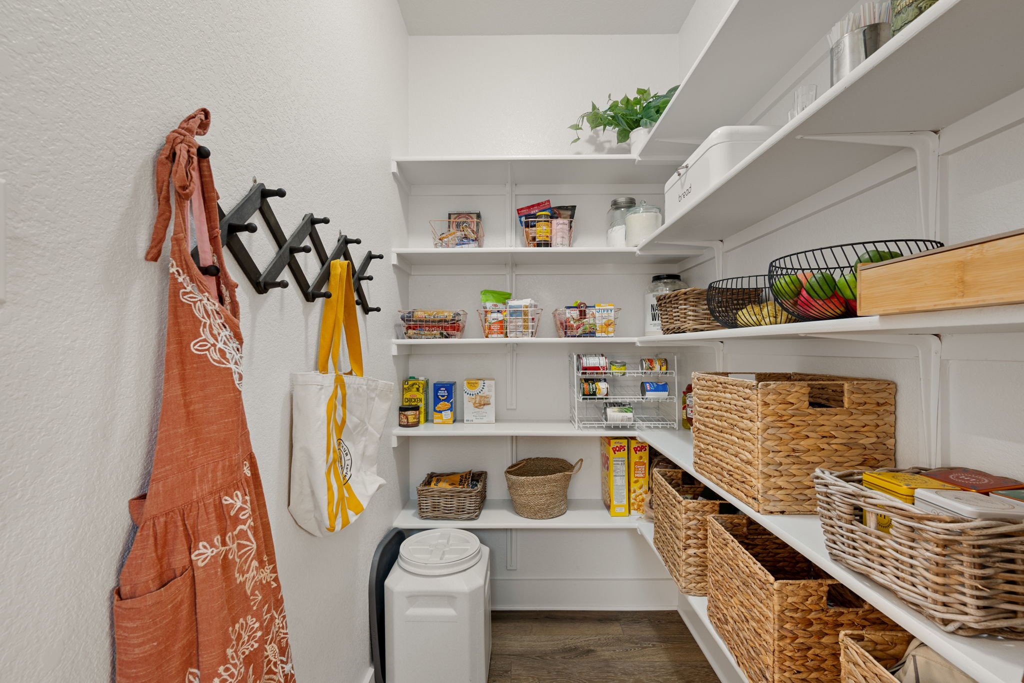  Photo 21