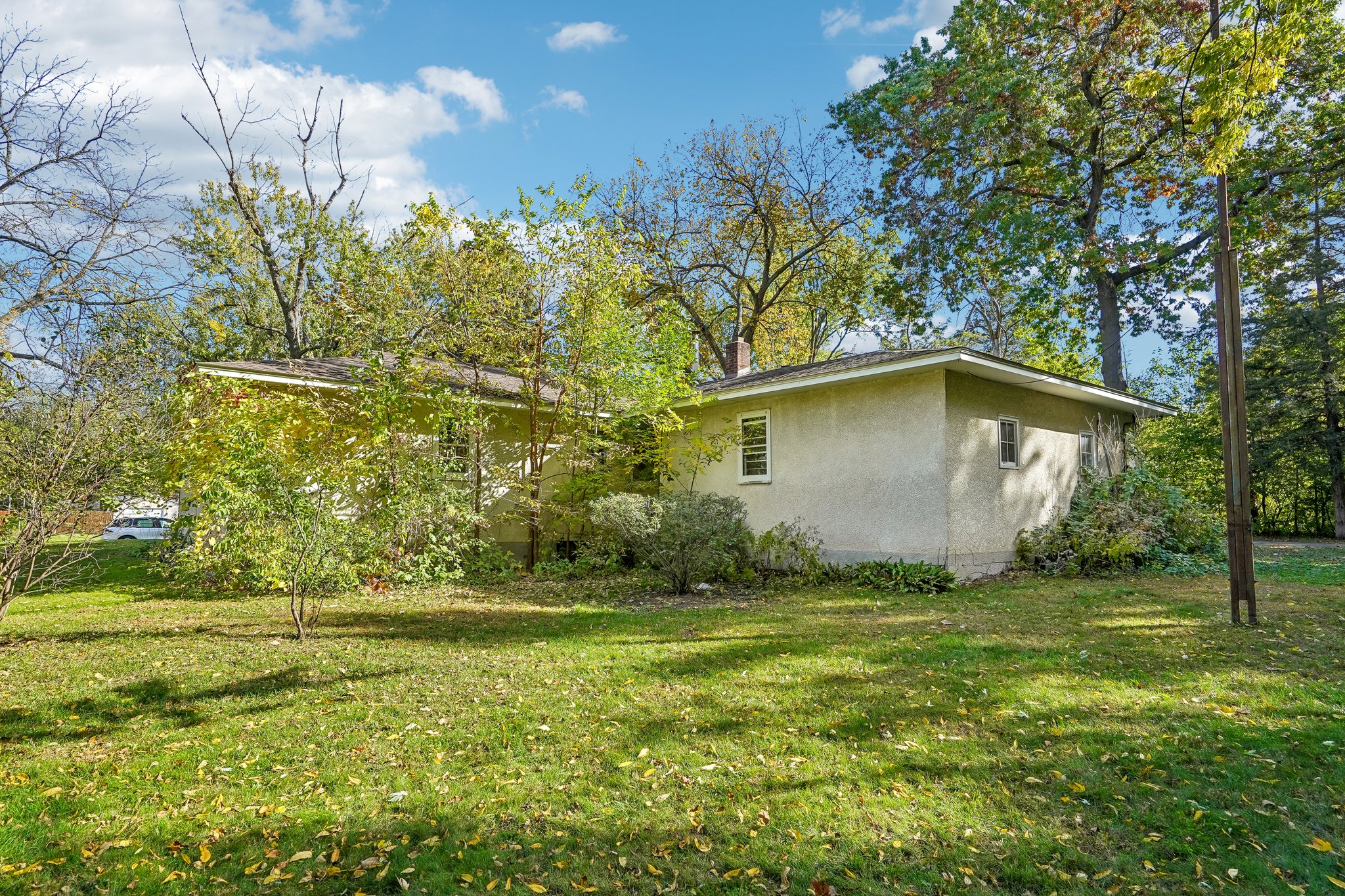 Nicollet Ave-S0810-028.jpg