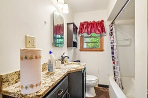 Nicollet Ave-S0810-018.jpg