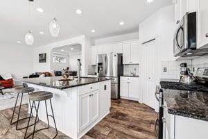 32nd St NW-0606-015.jpg